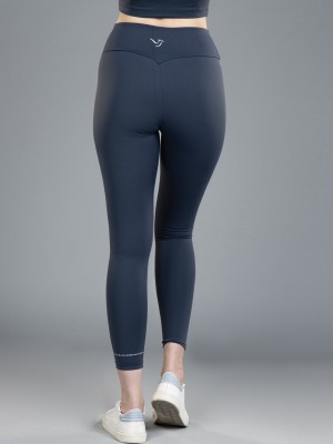 SANAM ESSENTIAL LEGGING